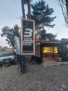 Bikes, Bagels & Brew.