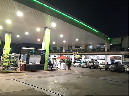 Caaguazu Oasis/Ultra posto de gasolina estacionamento gratuito