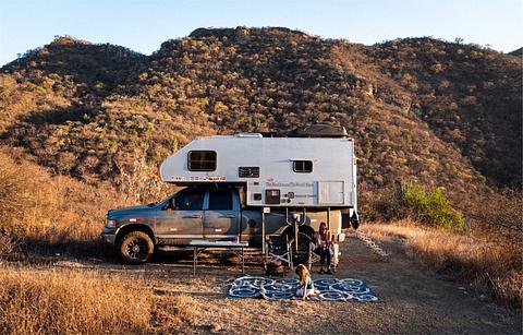 Cactus wild camp
