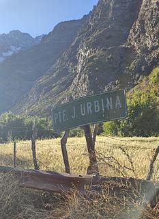 Calle cruzando puente J.Urbina