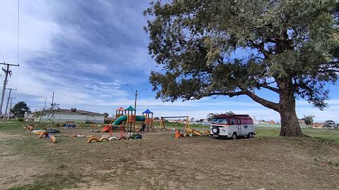 Camping Grátis ao Lado do Conselho Tutelar