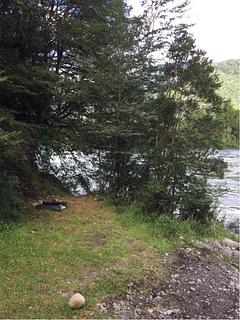 Camping perto da ponte