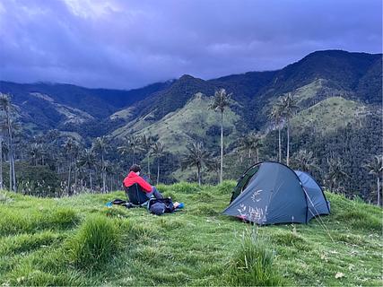 Campspot com vista incrível sobre o vale (sem acesso para veículos)