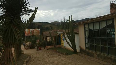 Casa de campo com garagem privativa!