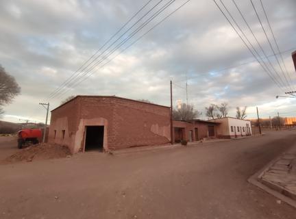 casa em construção abandonada