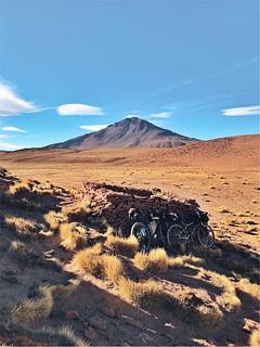 Casa de pedra abandonada