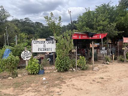 Comedor Camba El Escondite