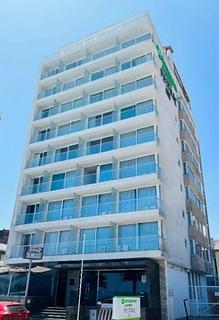 Dog Friendly, Estacionamento - Wyndham Garden Hotel