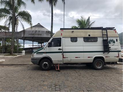 Em frente ao Terminal Marítimo