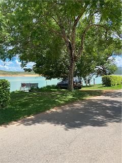 Escarpas do Lago