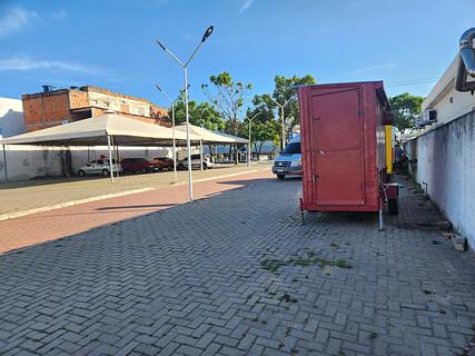 Espaço Público para Food Trucks