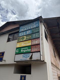 Estación de Servicios “Katfer”