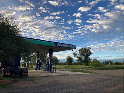 Estacionamento ao lado da Aduana Paraguaia