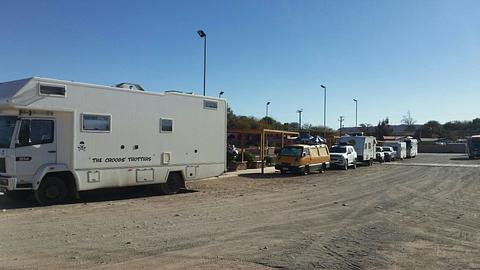 Estacionamento ao lado do Terminal de Ônibus