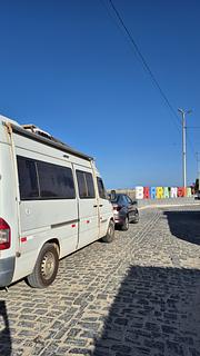 Estacionamento à beira-mar