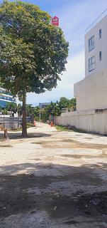 Estacionamento para caminhões grandes