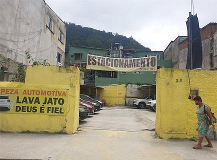 Estacionamento Deus é Fiel