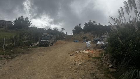 Estacionamento da entrada oeste de Kuelap