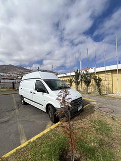 estacionamento em frente ao auto clube