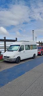 Estacionamento em frente à costanera