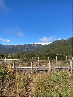Estacionamento de frente para a geleira da Sierra Nevada