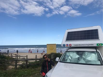 Estacionamento em Frente à Praia