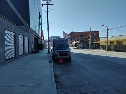 Estacionamento gratuito na rua