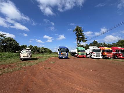 Estacionamento Lavadero Camión
