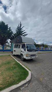 Estacionamento no playground e skatepark Salcedo