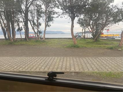 Estacionamento na rua em Lican Ray