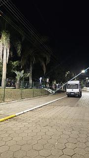 Estacionamento na rua Praça de Curitibanos