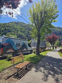 Estacionamento na rua. Ruta 40
