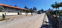 Rua em frente à praia