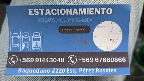 Estacionamiento/Food trucks/Camping
