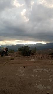 explanada en la montaña