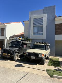 Garage y Habitacion en Condominio