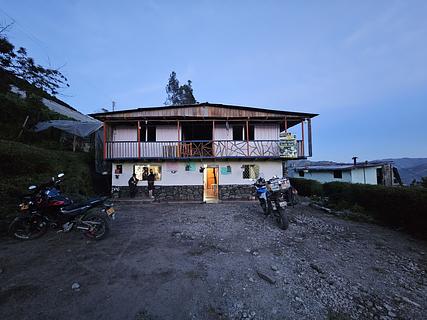 Hostal Faldas de Machín