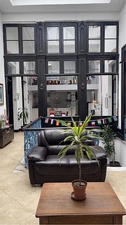 Hostal Montevideo Chic