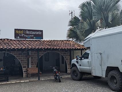 Hotel Restaurante La Piscina