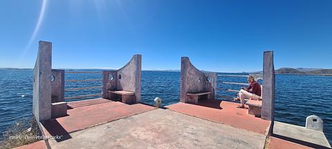 Jetty, pier