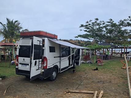 La chorrera camping restorant