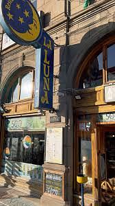 La Luna restaurant