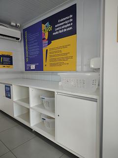 Lavô lavanderia automática