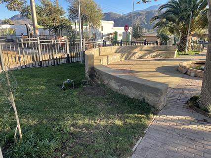 Llave de agua potable en plaza