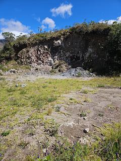 Local plano à beira da estrada