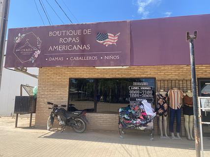 Loja de roupas de segunda mão