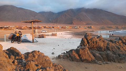Los Chinos Beachfront Camping