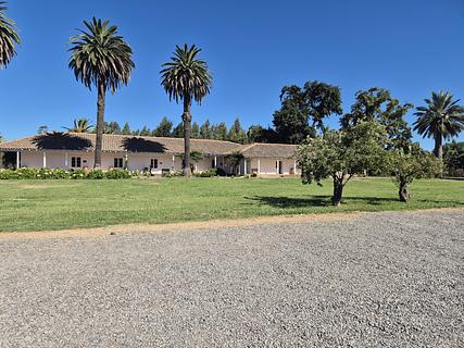 MARQUIS wine tour/tasting