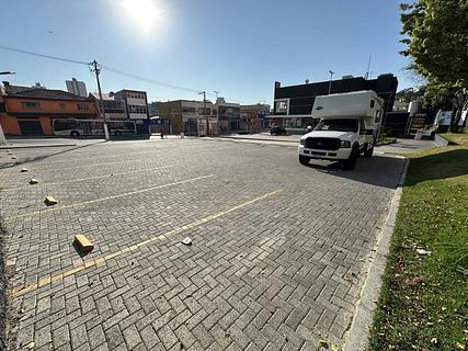 McDonalds estacionamento amplo gratuito