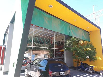 Mecânico 'Comercial Belén'